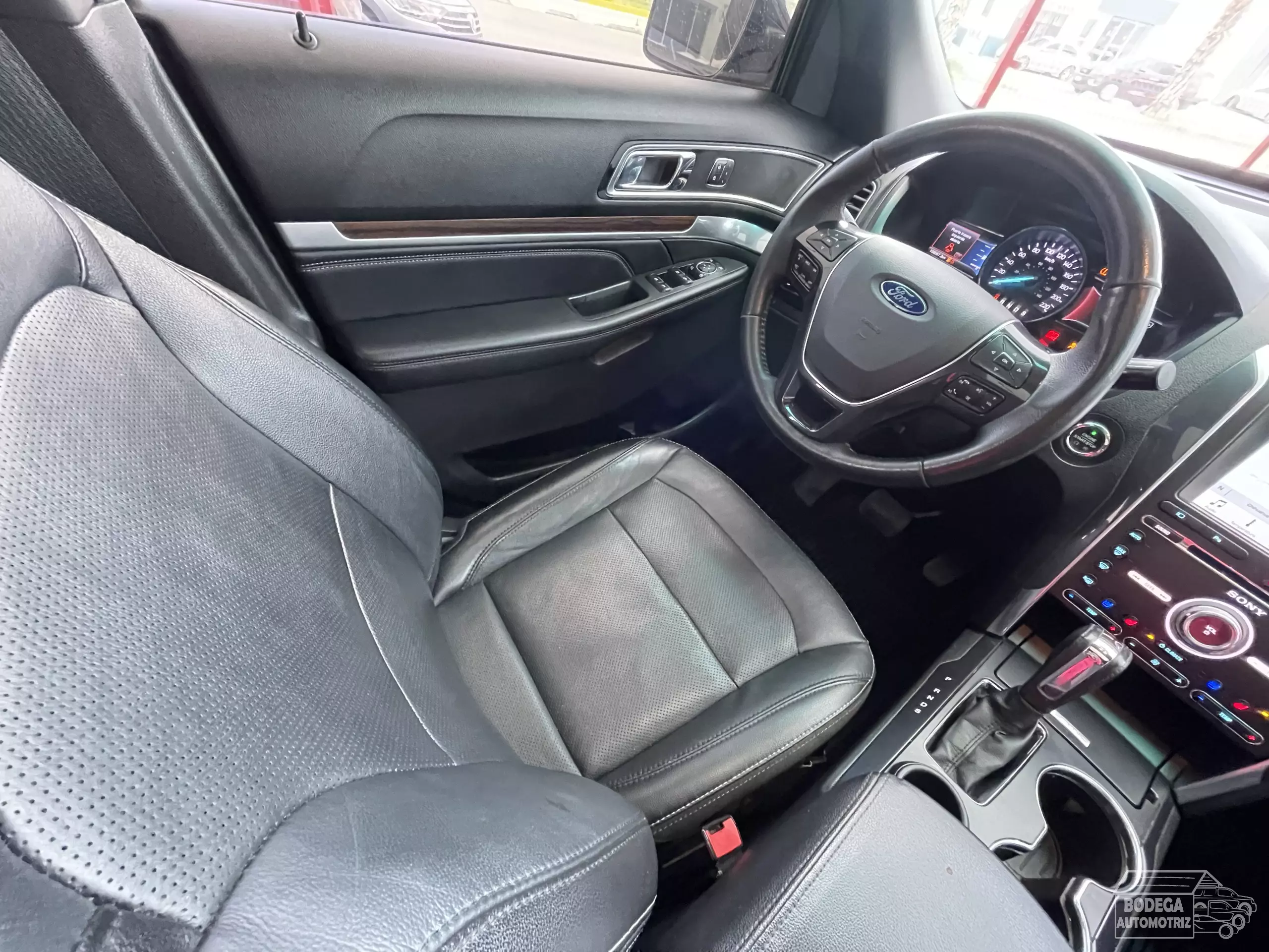 Ford Explorer VUD