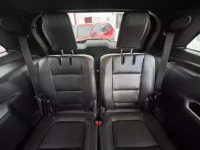 Ford Explorer VUD 2017