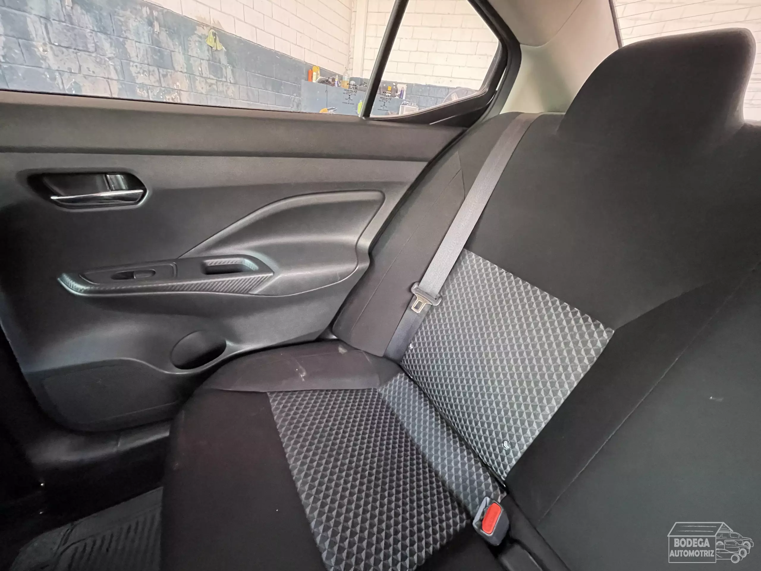 Nissan Versa