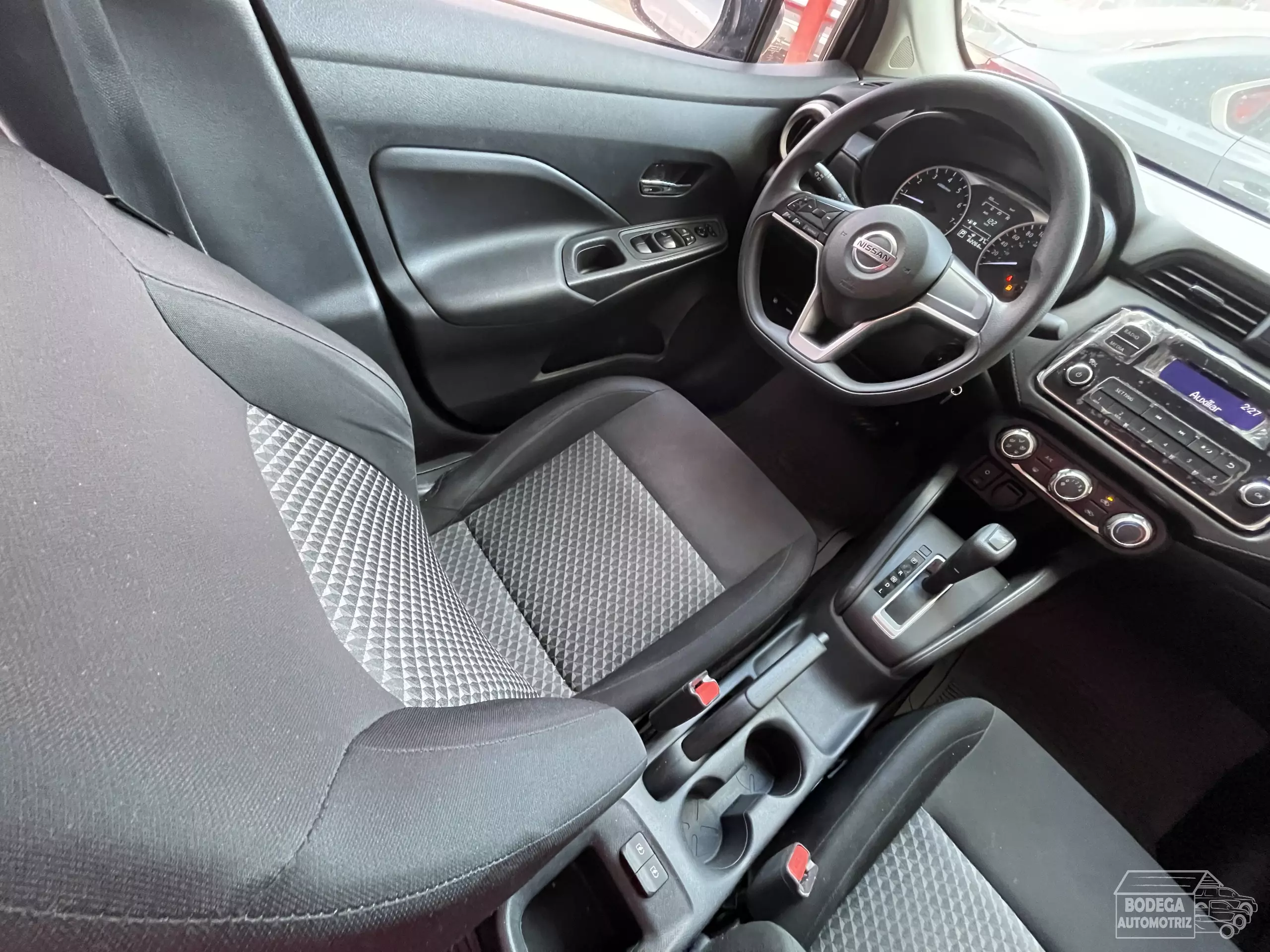 Nissan Versa