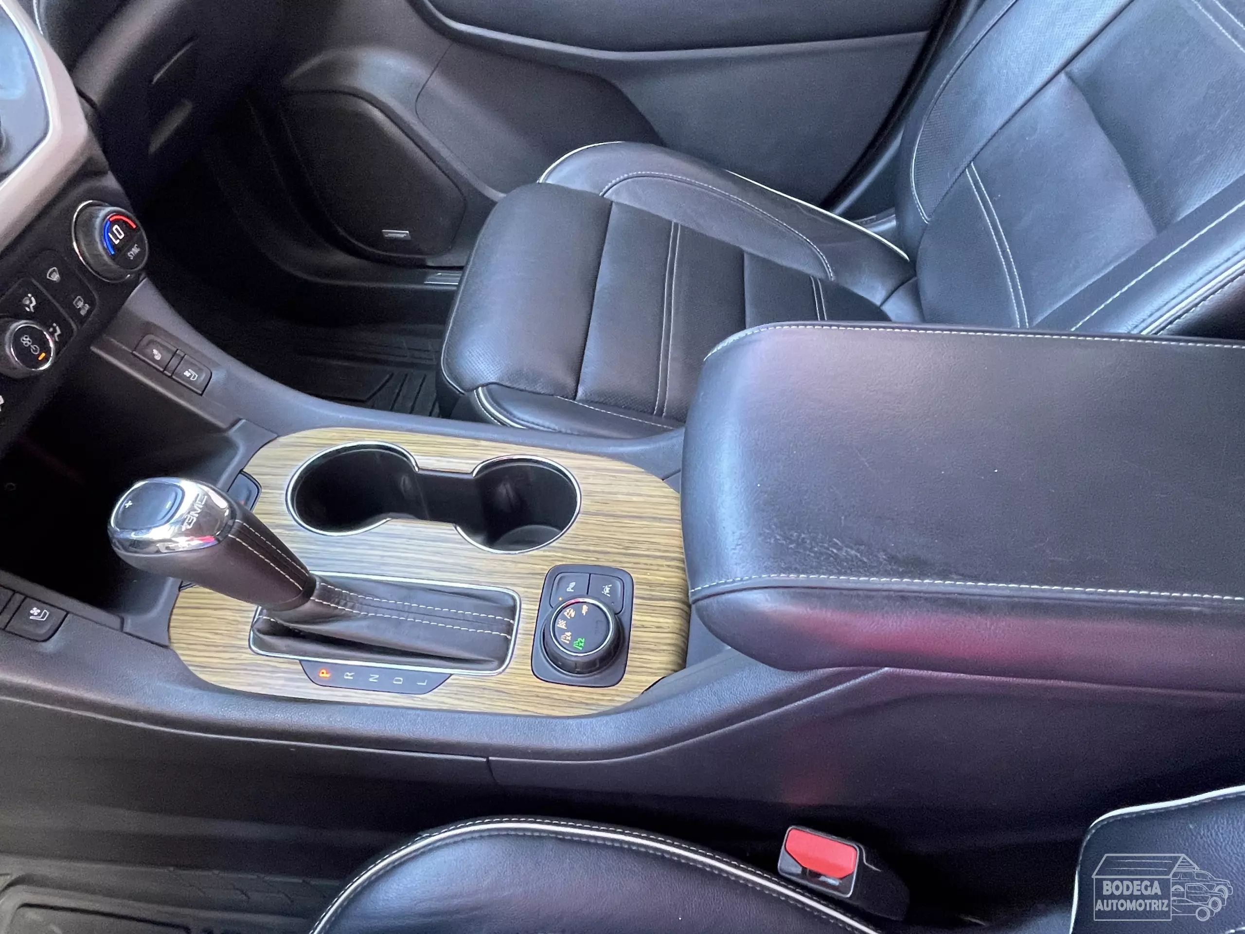 GMC Acadia VUD