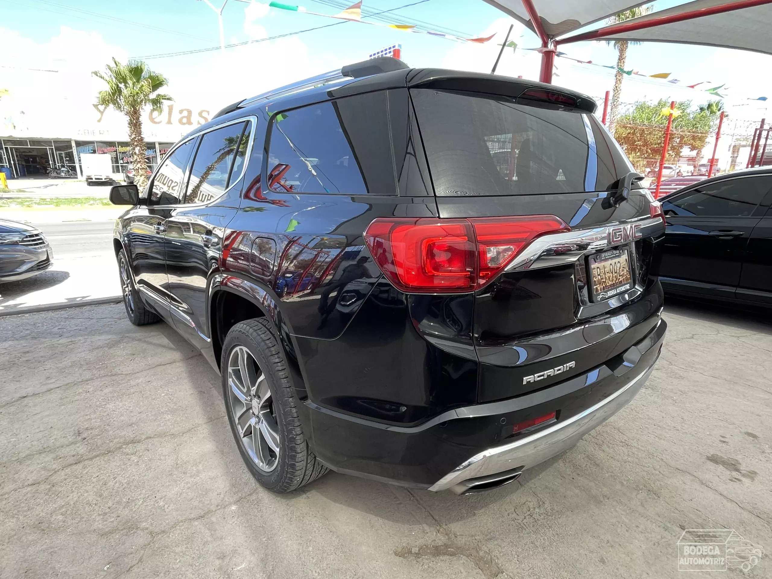 GMC Acadia VUD