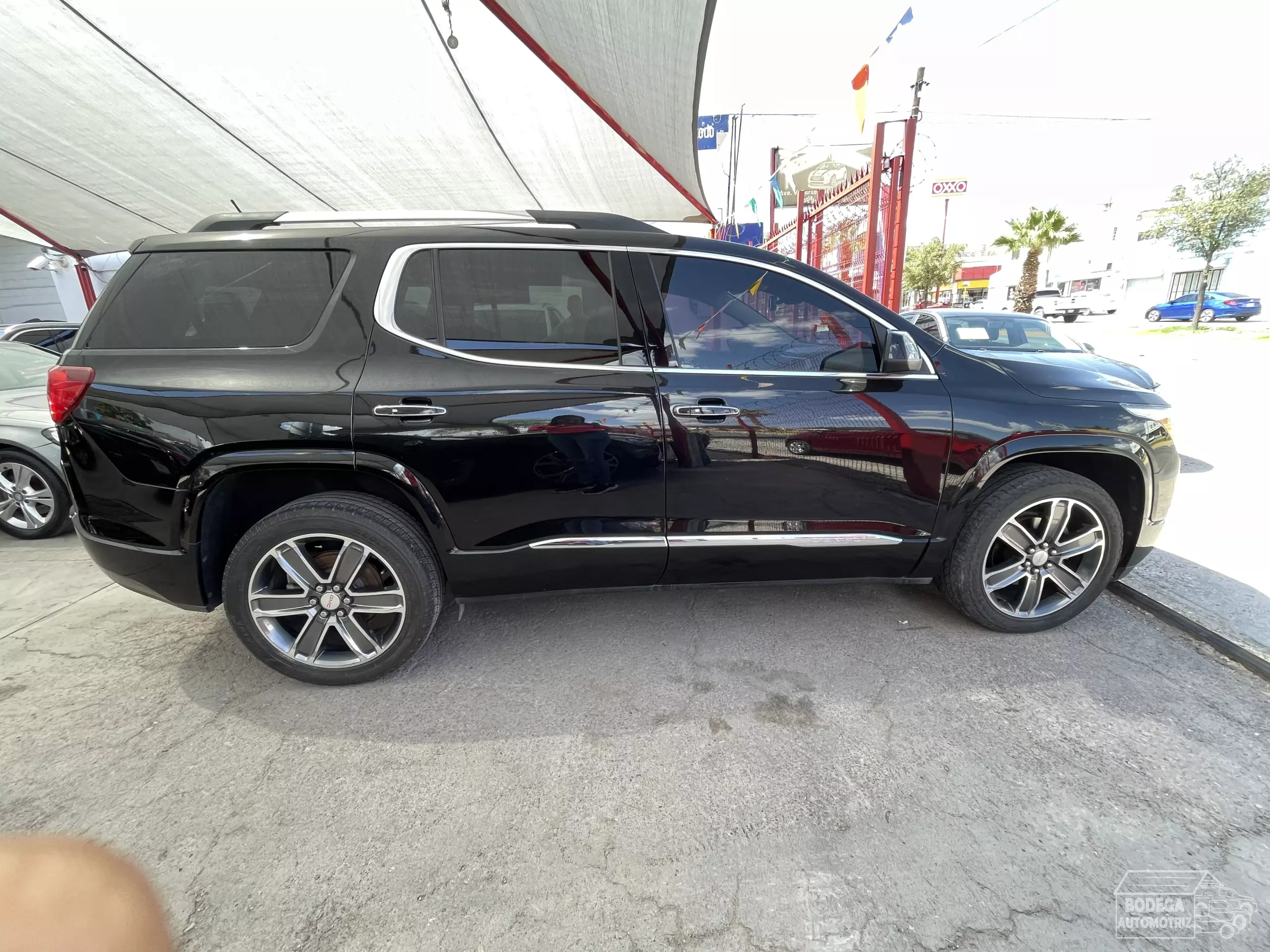 GMC Acadia VUD