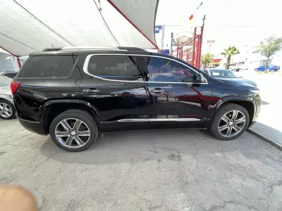 GMC Acadia VUD 2017
