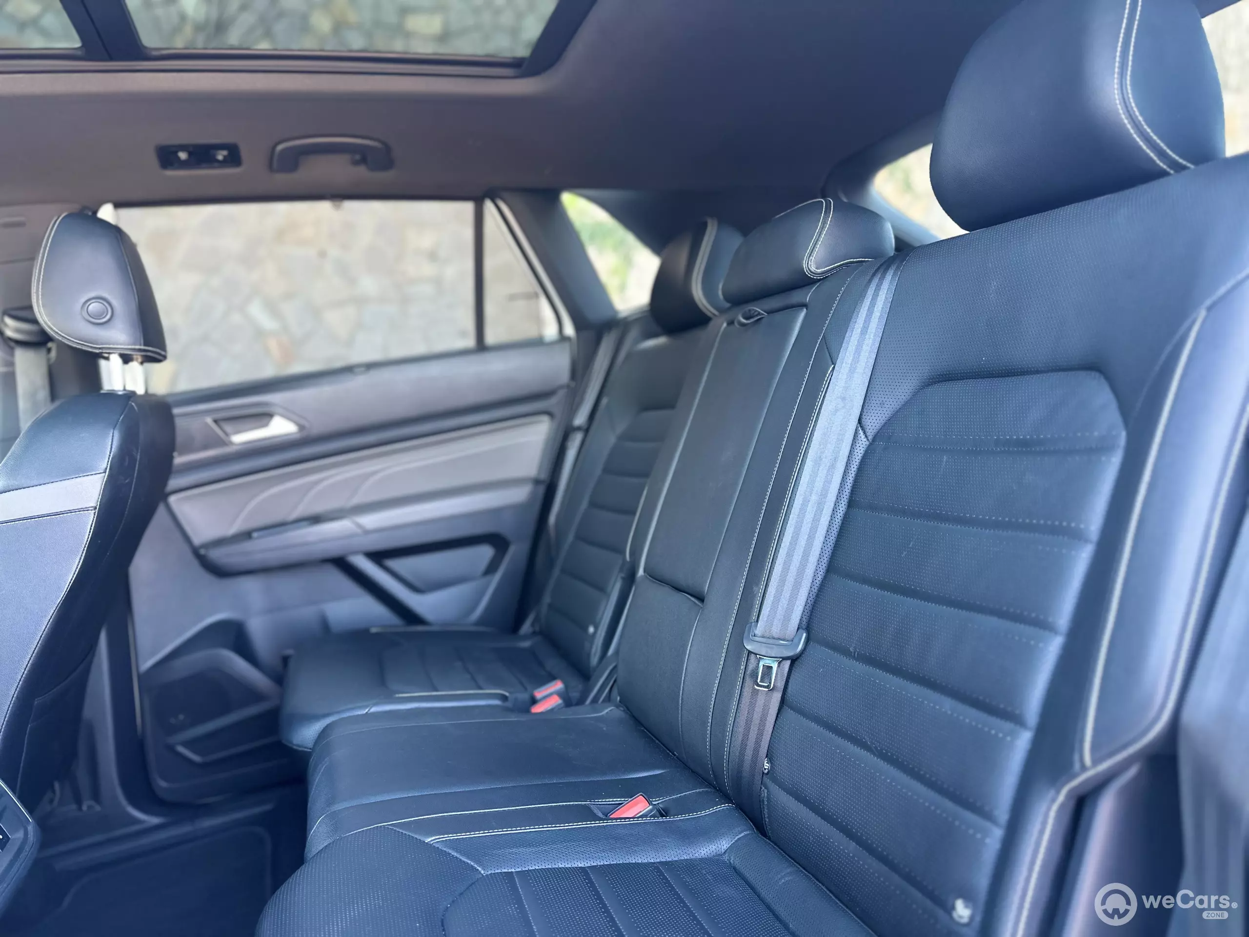 Volkswagen Cross Sport VUD