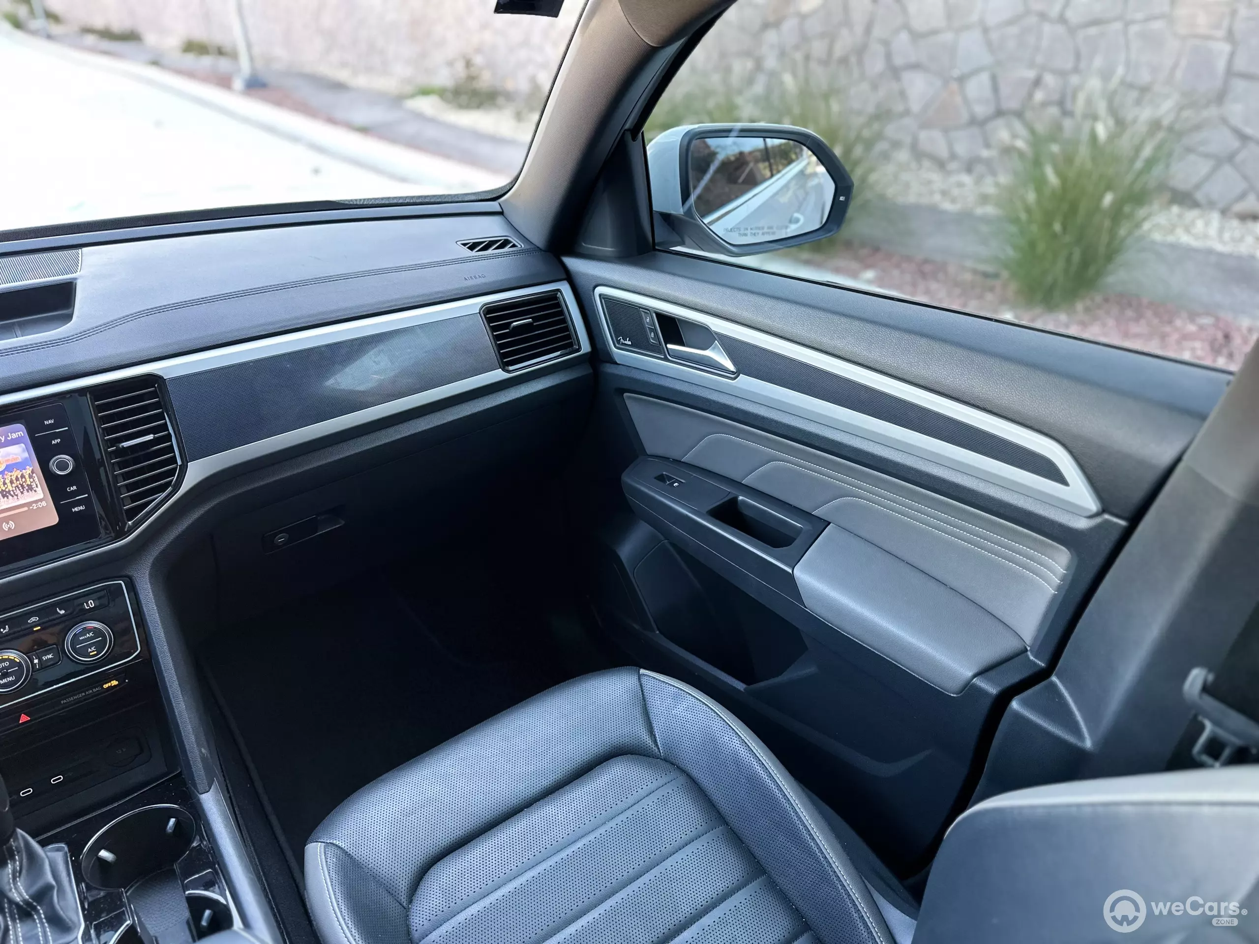 Volkswagen Cross Sport VUD