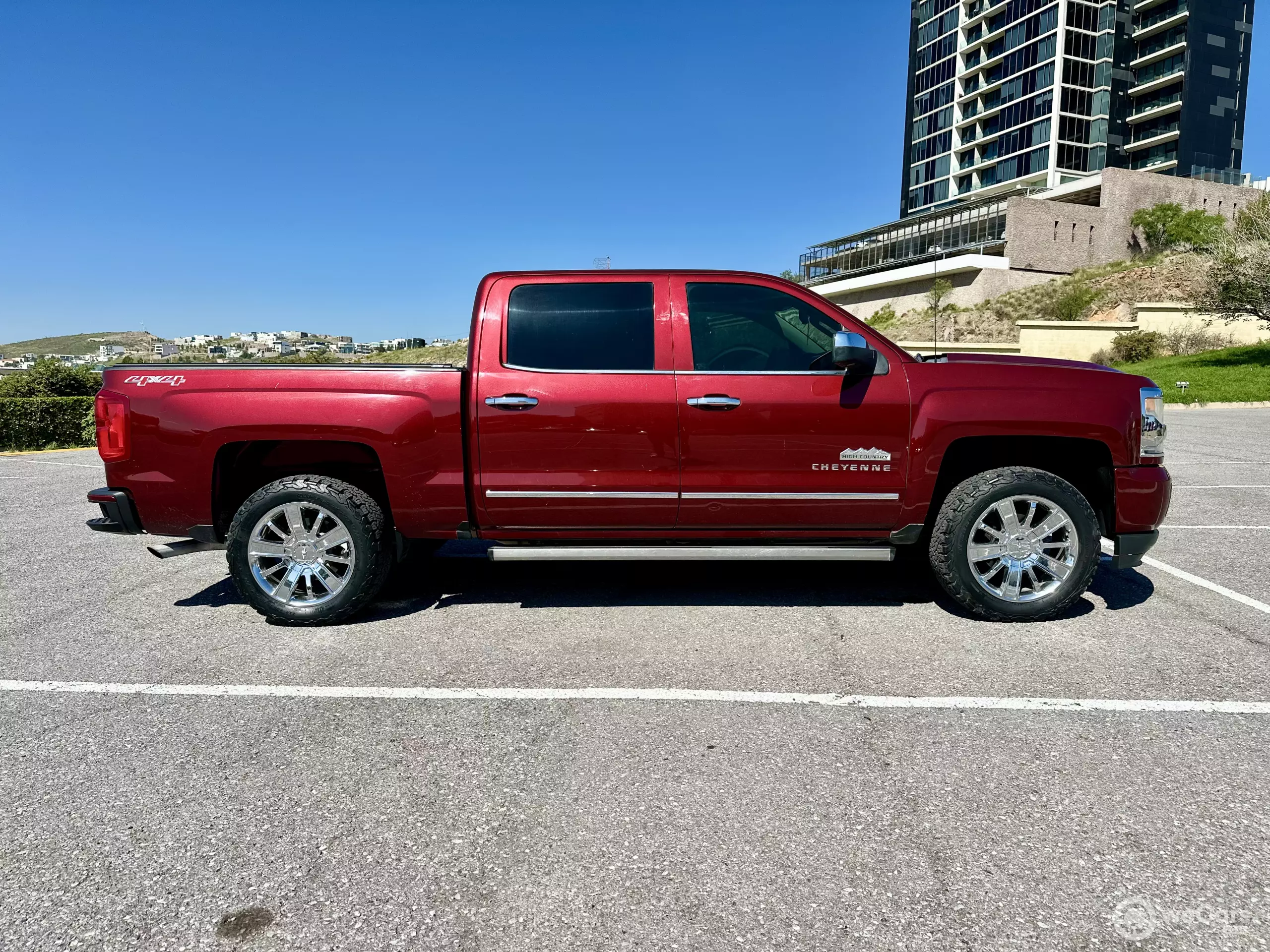 Chevrolet Silverado 2500 y Cheyenne Pick-Up