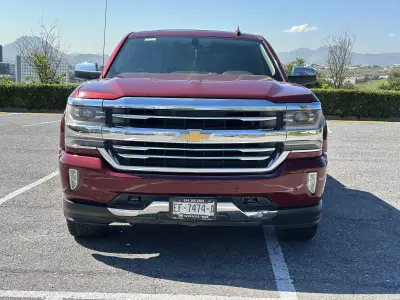 Chevrolet Silverado 2500 y Cheyenne Pick-Up 2016