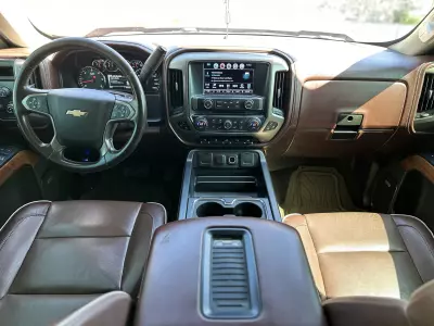 Chevrolet Silverado 2500 y Cheyenne Pick-Up 2016
