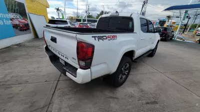 Toyota Tacoma Pick-Up 2019