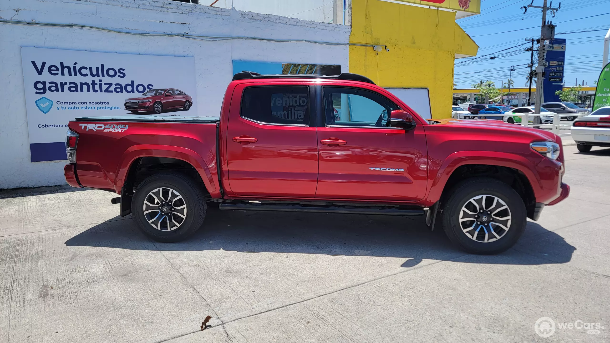Toyota Tacoma Pick-Up