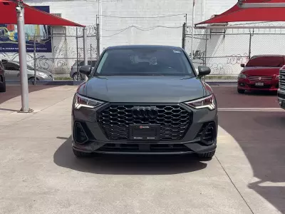 Audi Q3 VUD 2021