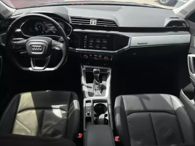 Audi Q3 VUD 2021