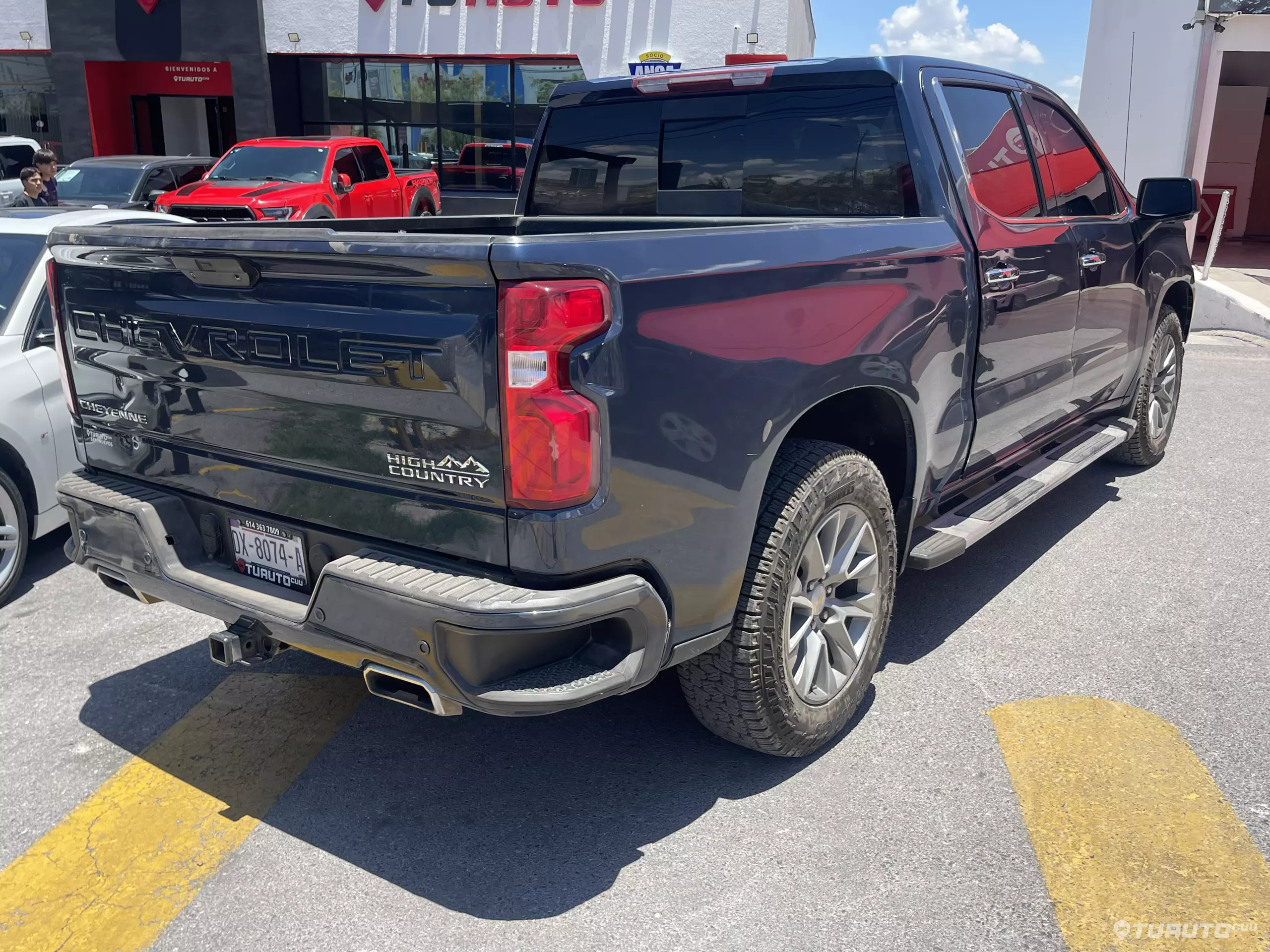 Chevrolet Cheyenne Pick-Up