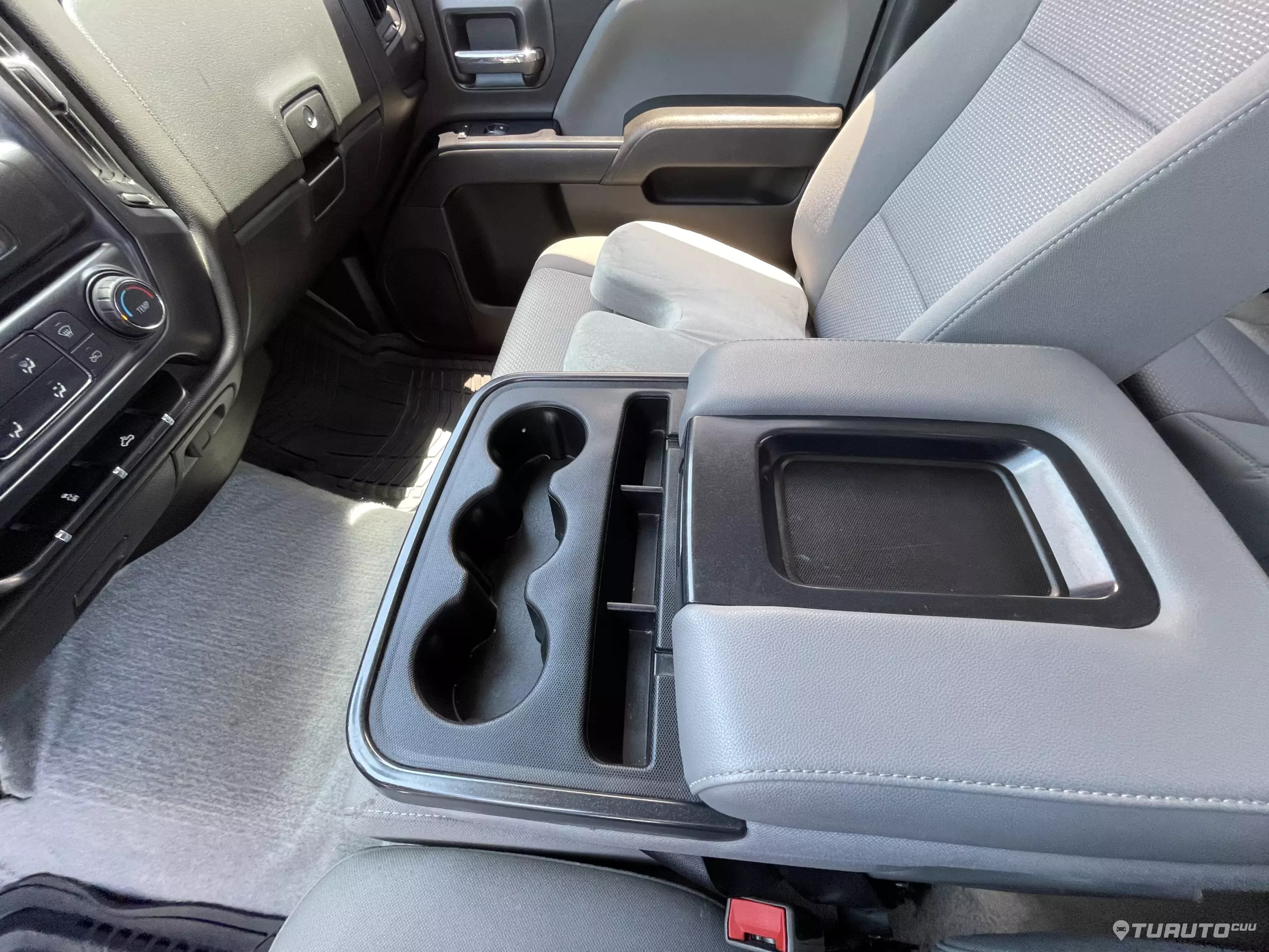 Chevrolet Silverado 2500 y Cheyenne Pick-Up