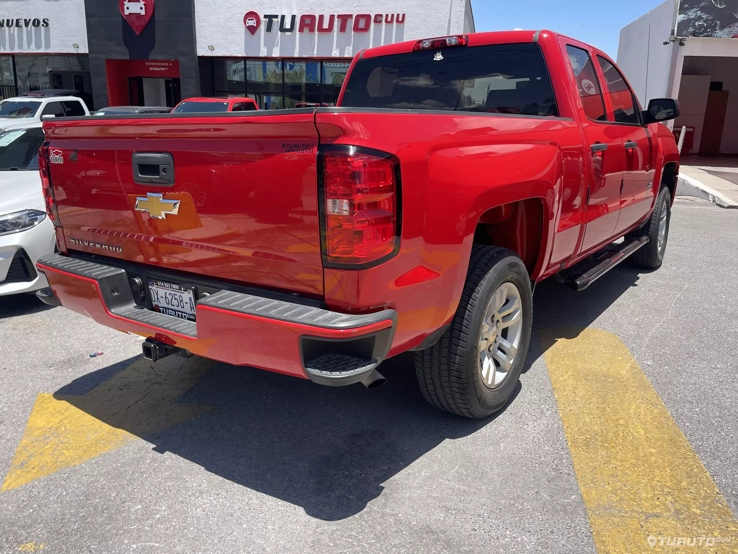 Chevrolet Silverado 2500 y Cheyenne Pick-Up