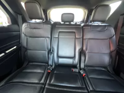 Ford Explorer VUD 2021