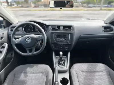 Volkswagen Jetta A6 2016