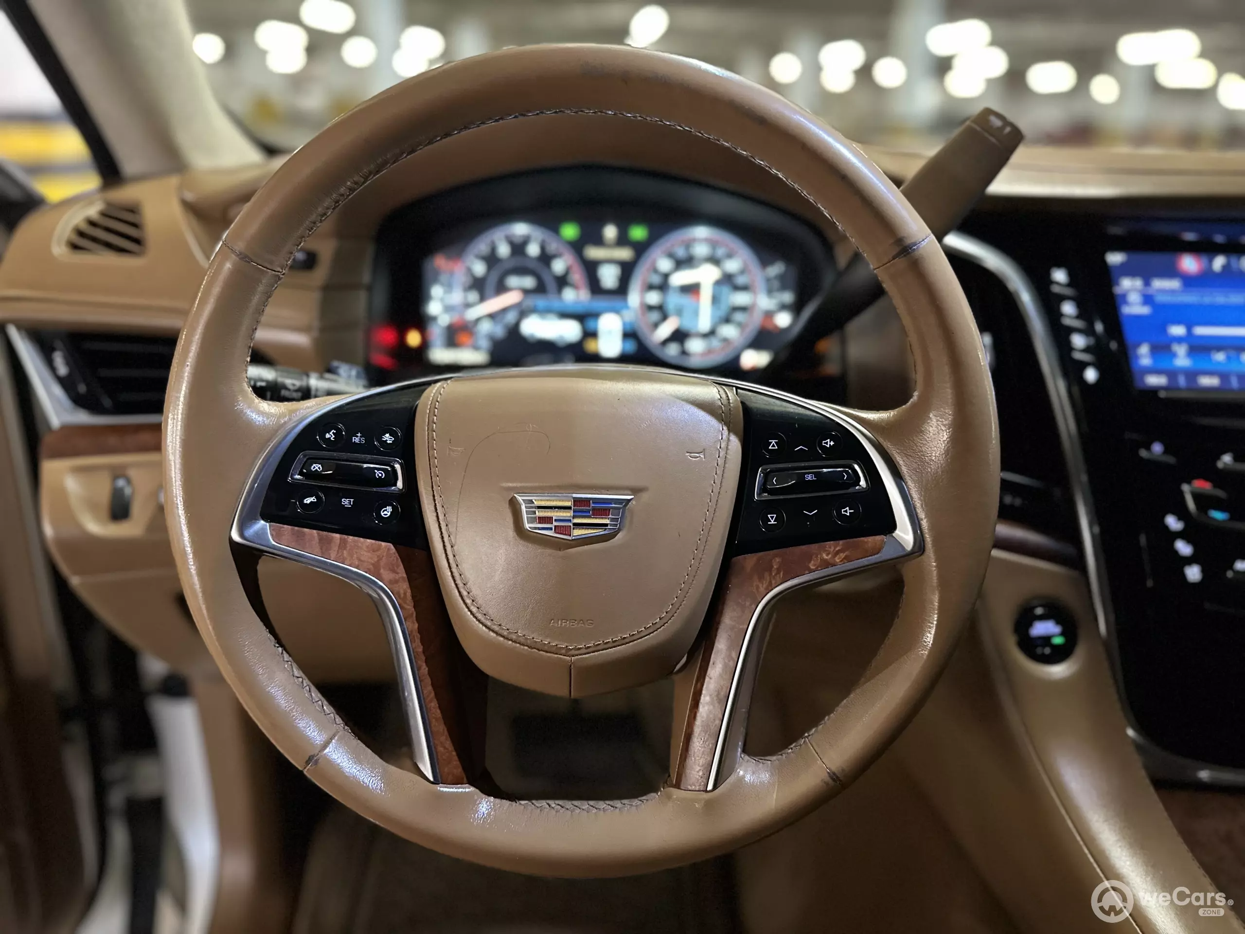 Cadillac Escalade VUD 4x4
