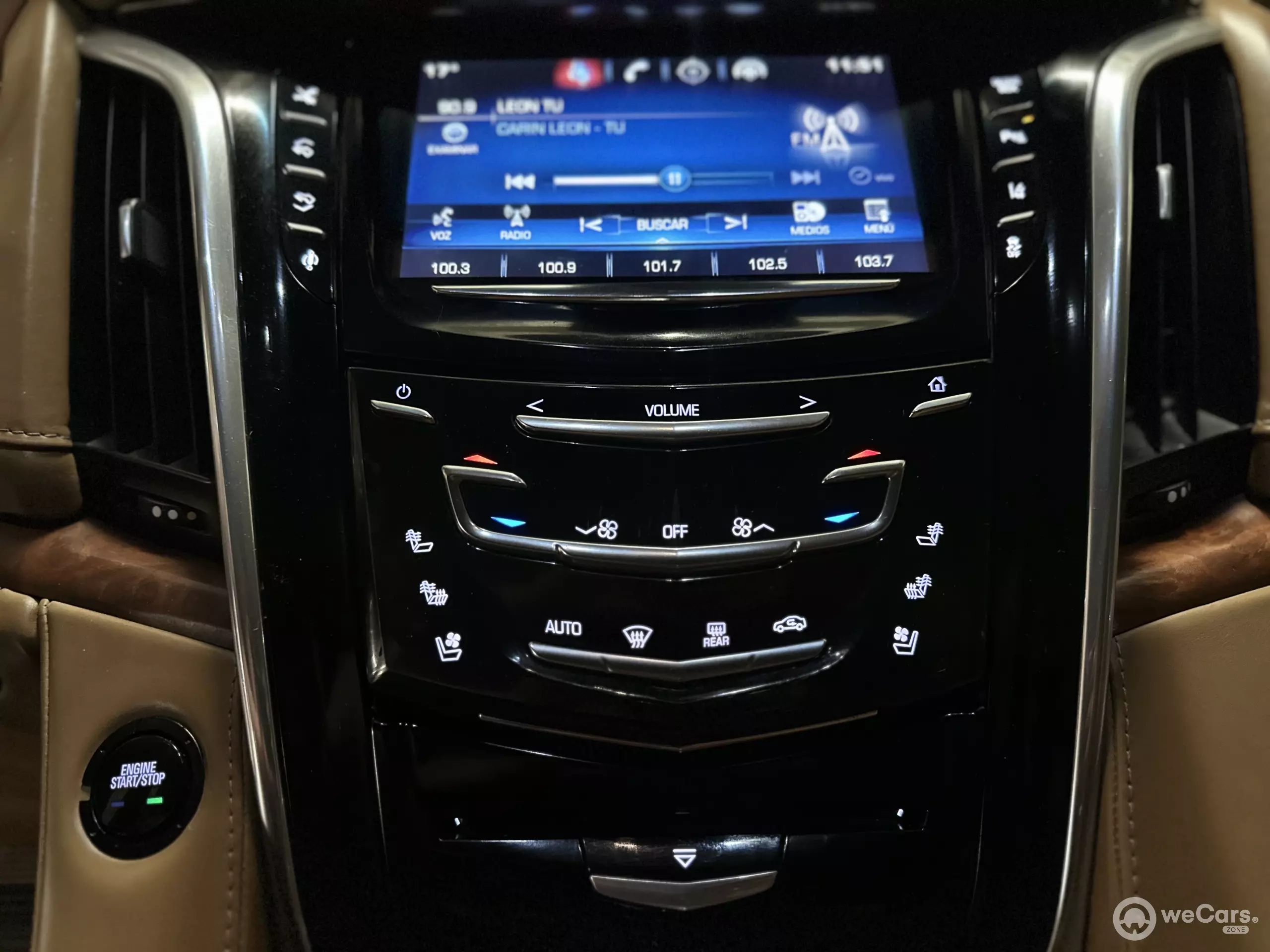 Cadillac Escalade VUD 4x4