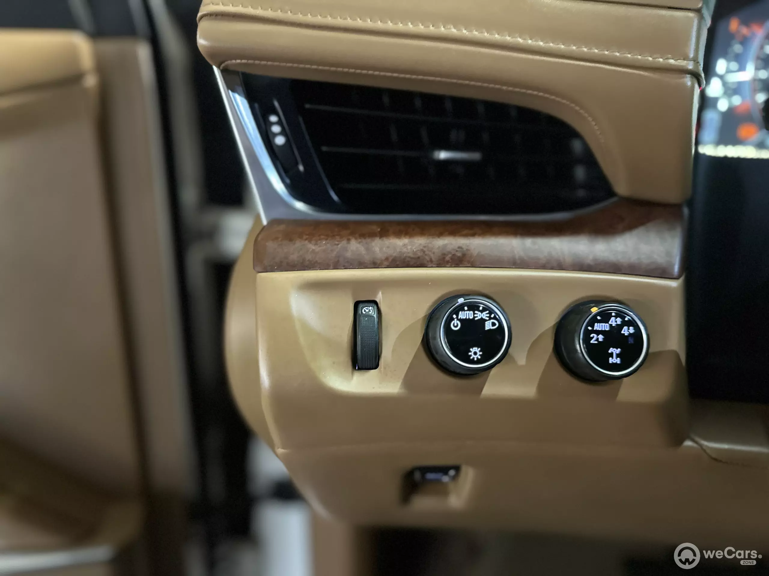 Cadillac Escalade VUD 4x4
