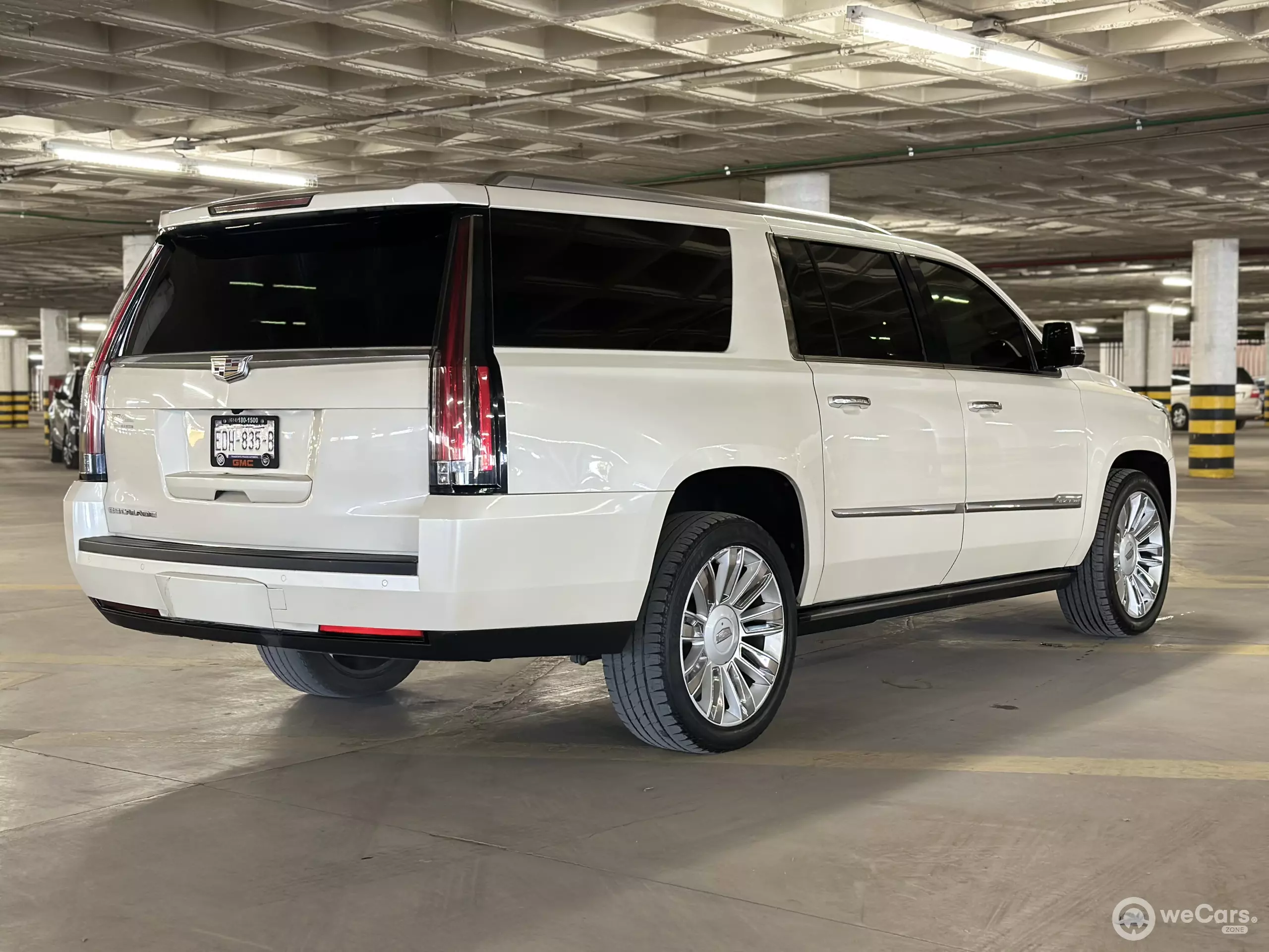Cadillac Escalade VUD 4x4