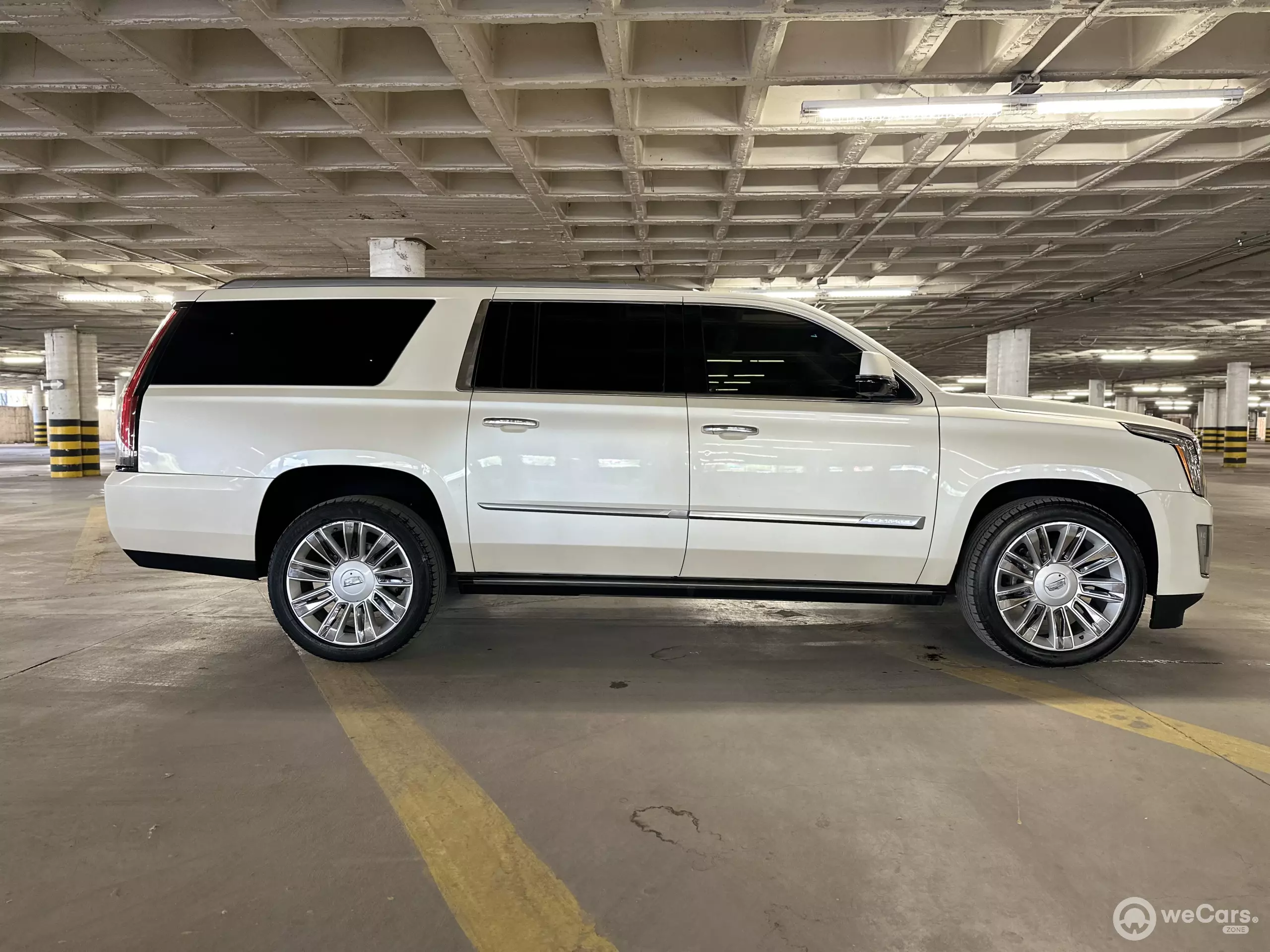Cadillac Escalade VUD 4x4