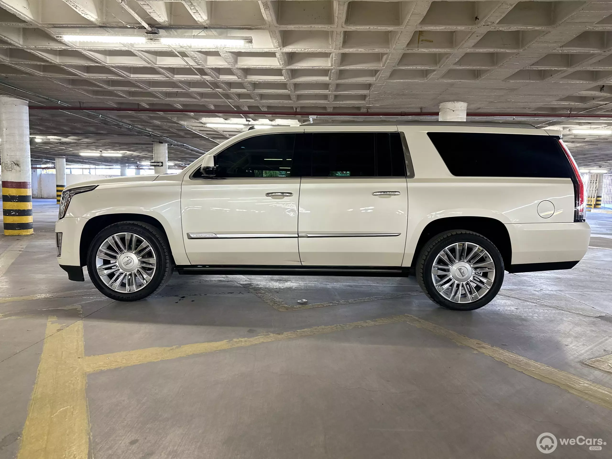 Cadillac Escalade VUD 4x4
