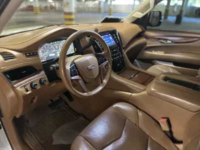 Cadillac Escalade VUD 4x4 2015