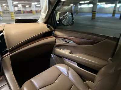 Cadillac Escalade VUD 4x4 2015