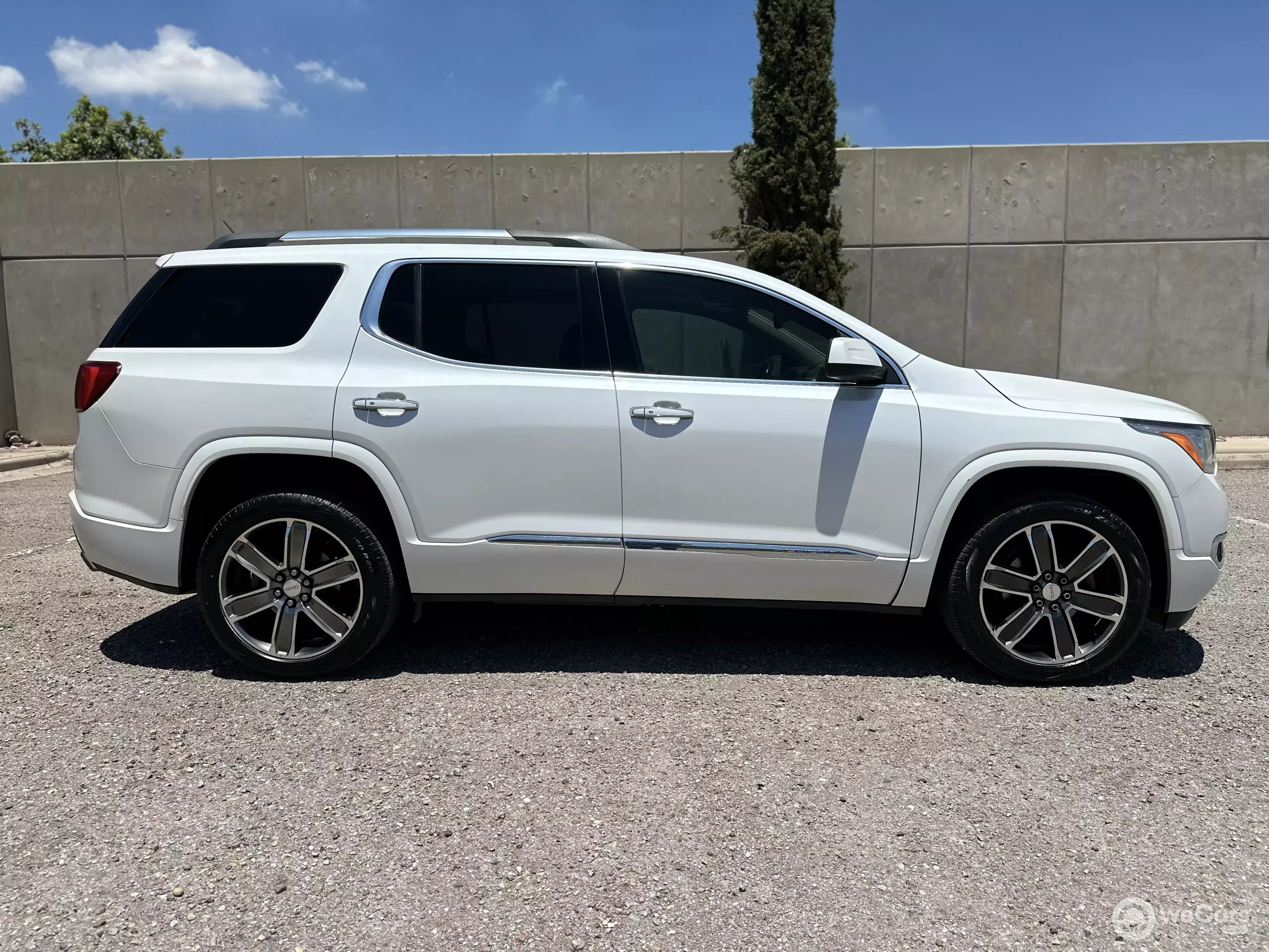 GMC Acadia VUD