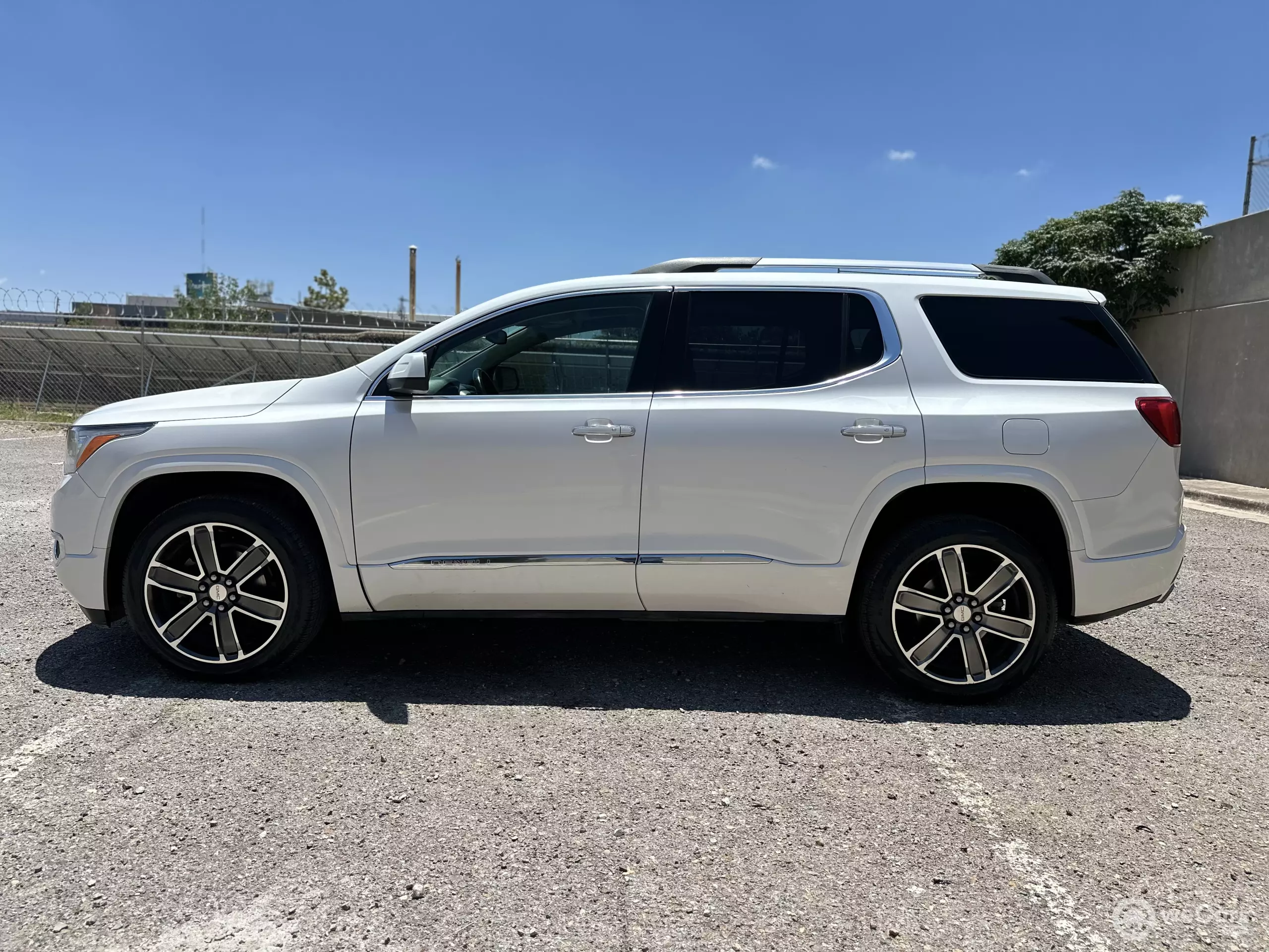 GMC Acadia VUD