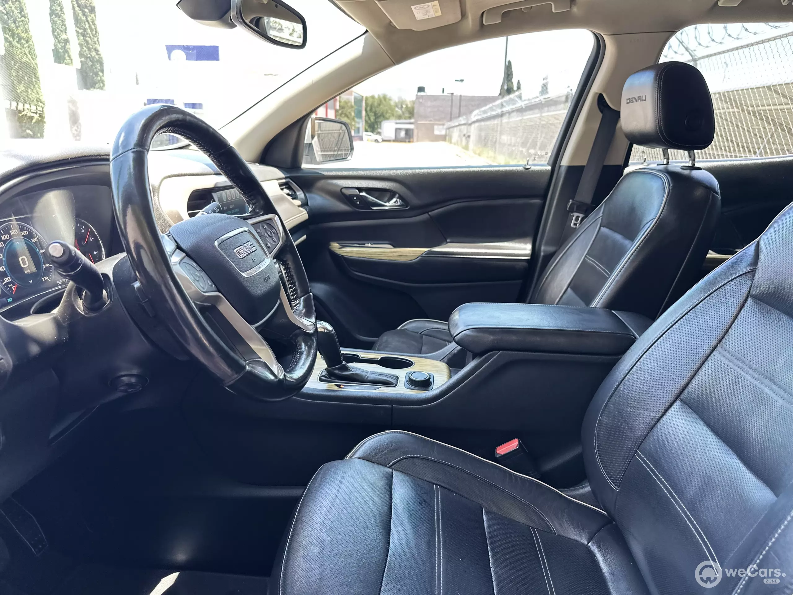 GMC Acadia VUD
