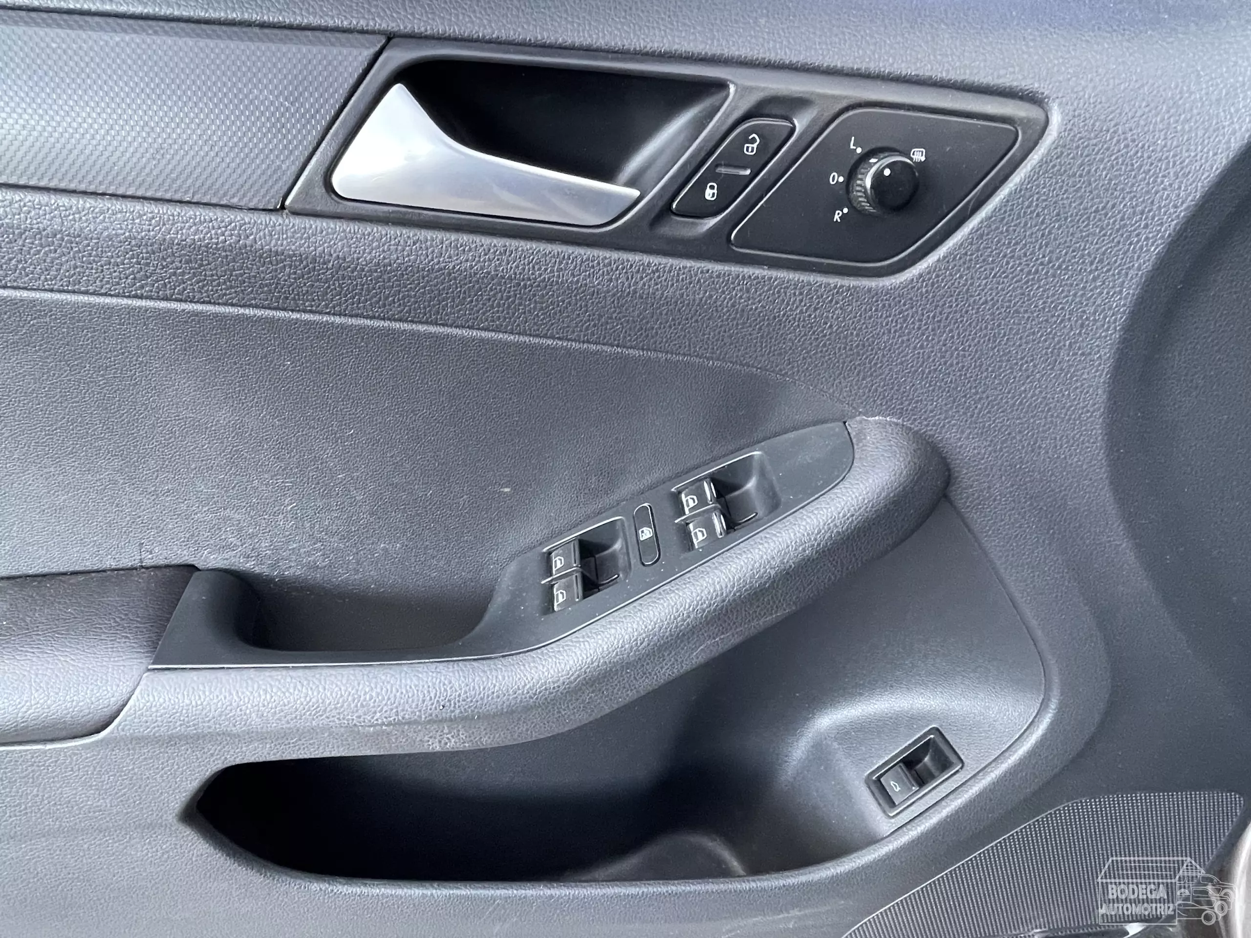 Volkswagen Jetta A6