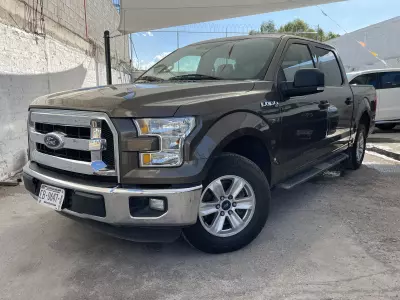 Ford Lobo Pick-Up 2016