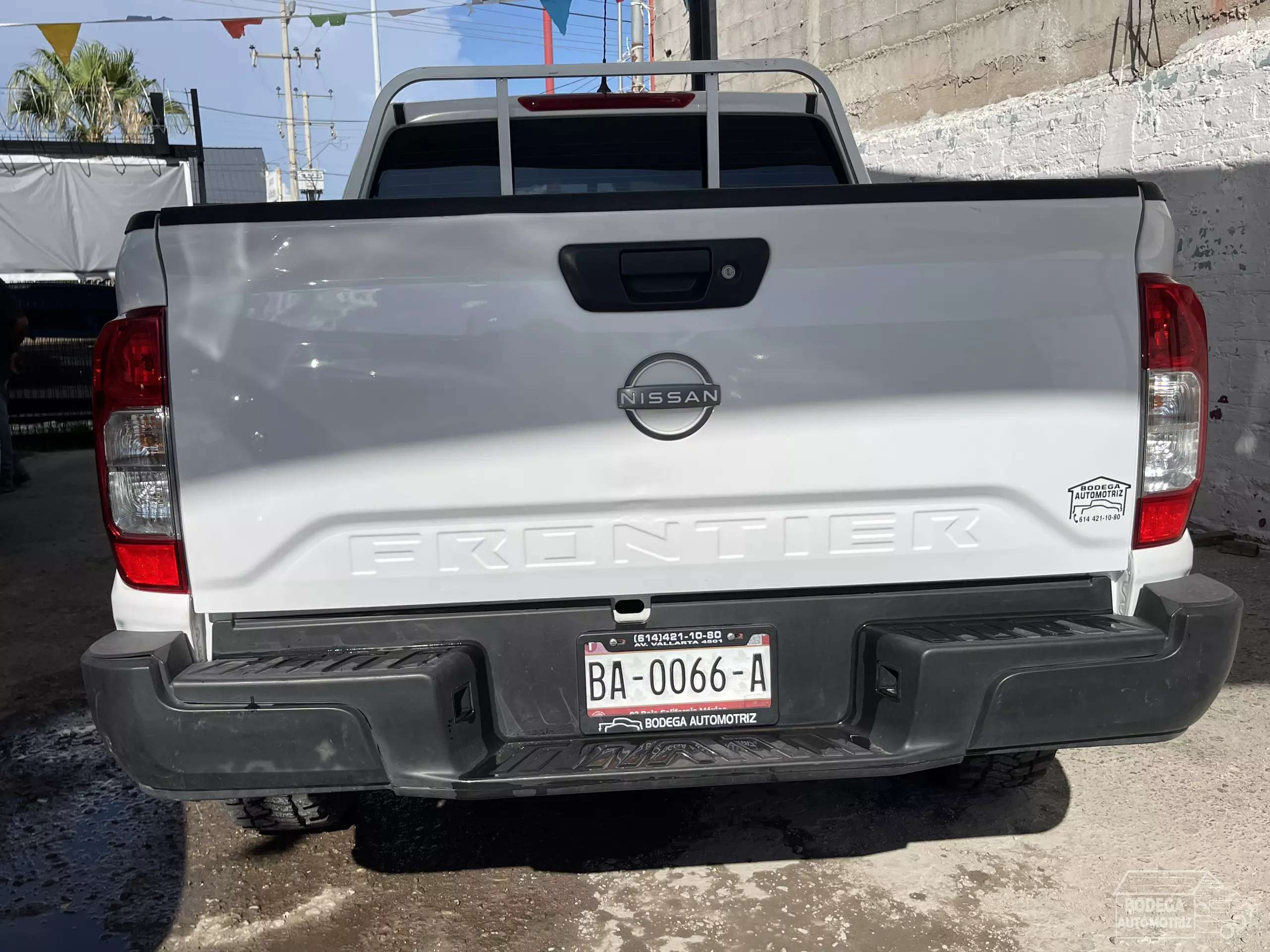 Nissan Frontier Pick-Up
