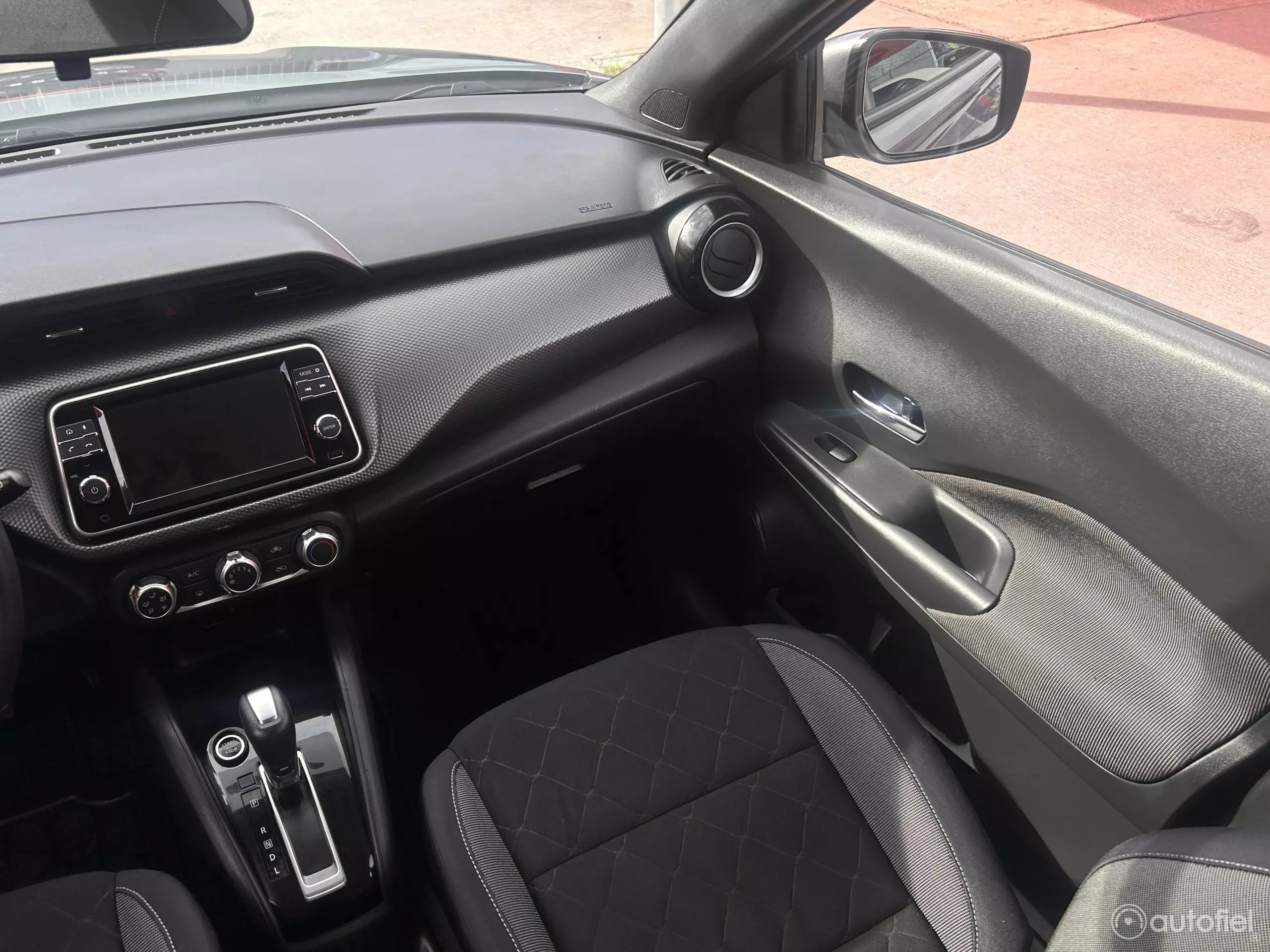 Nissan Kicks VUD