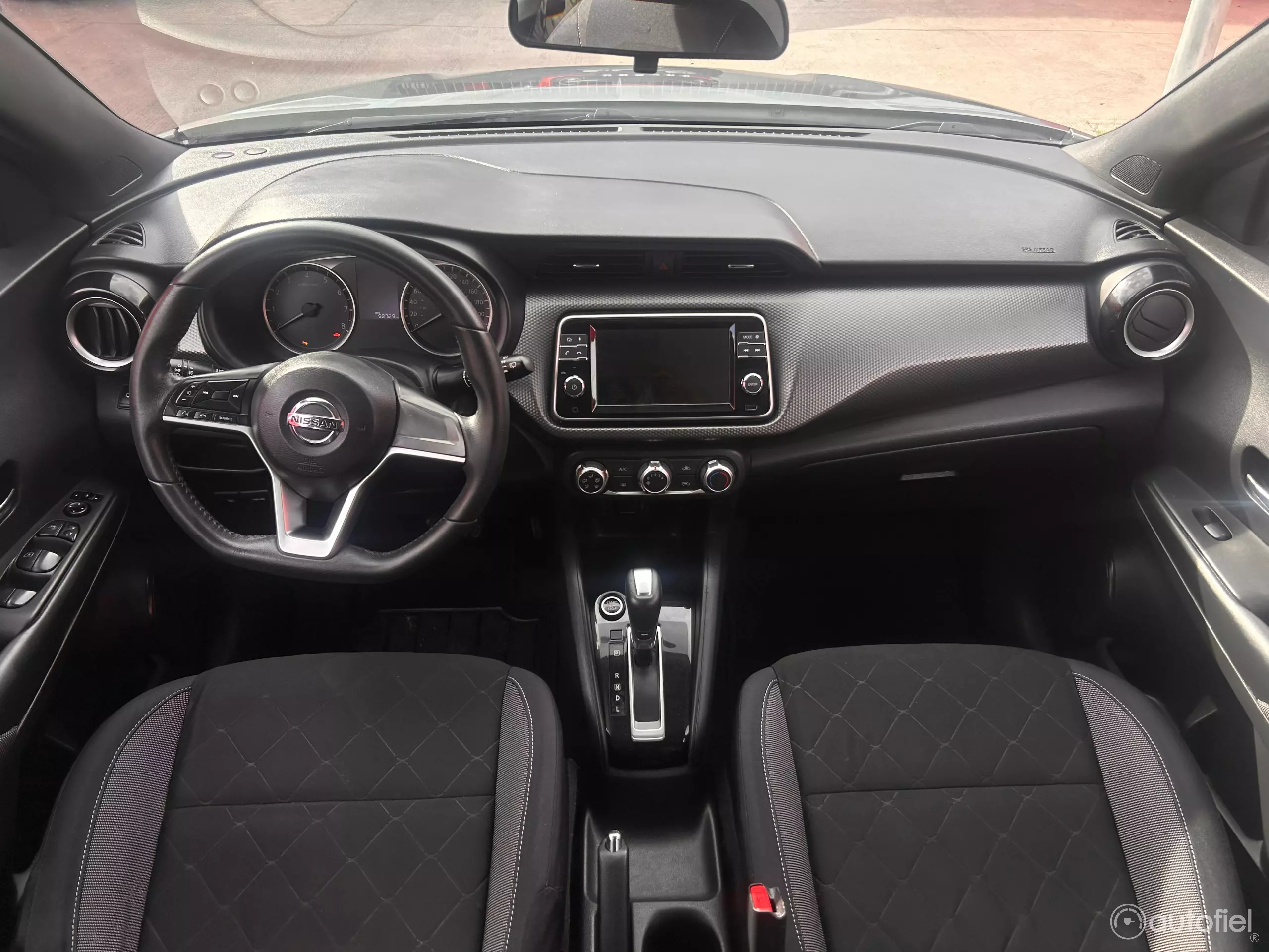 Nissan Kicks VUD