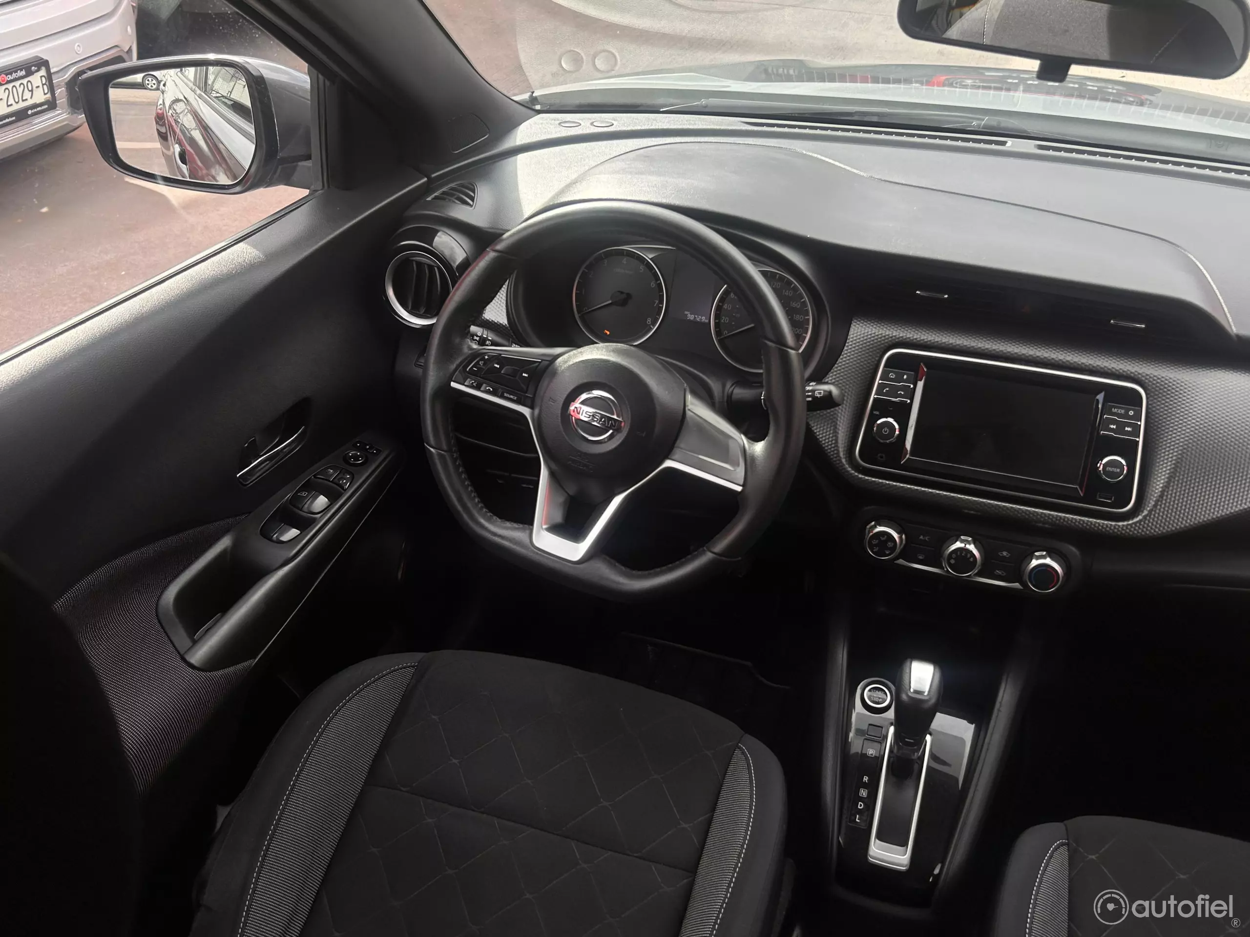 Nissan Kicks VUD