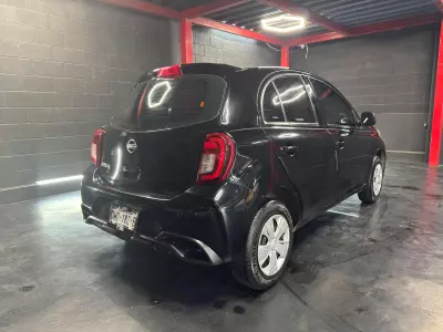Nissan March 2022