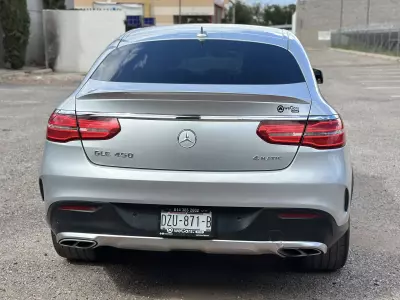 Mercedes Benz Clase GLE VUD 2016