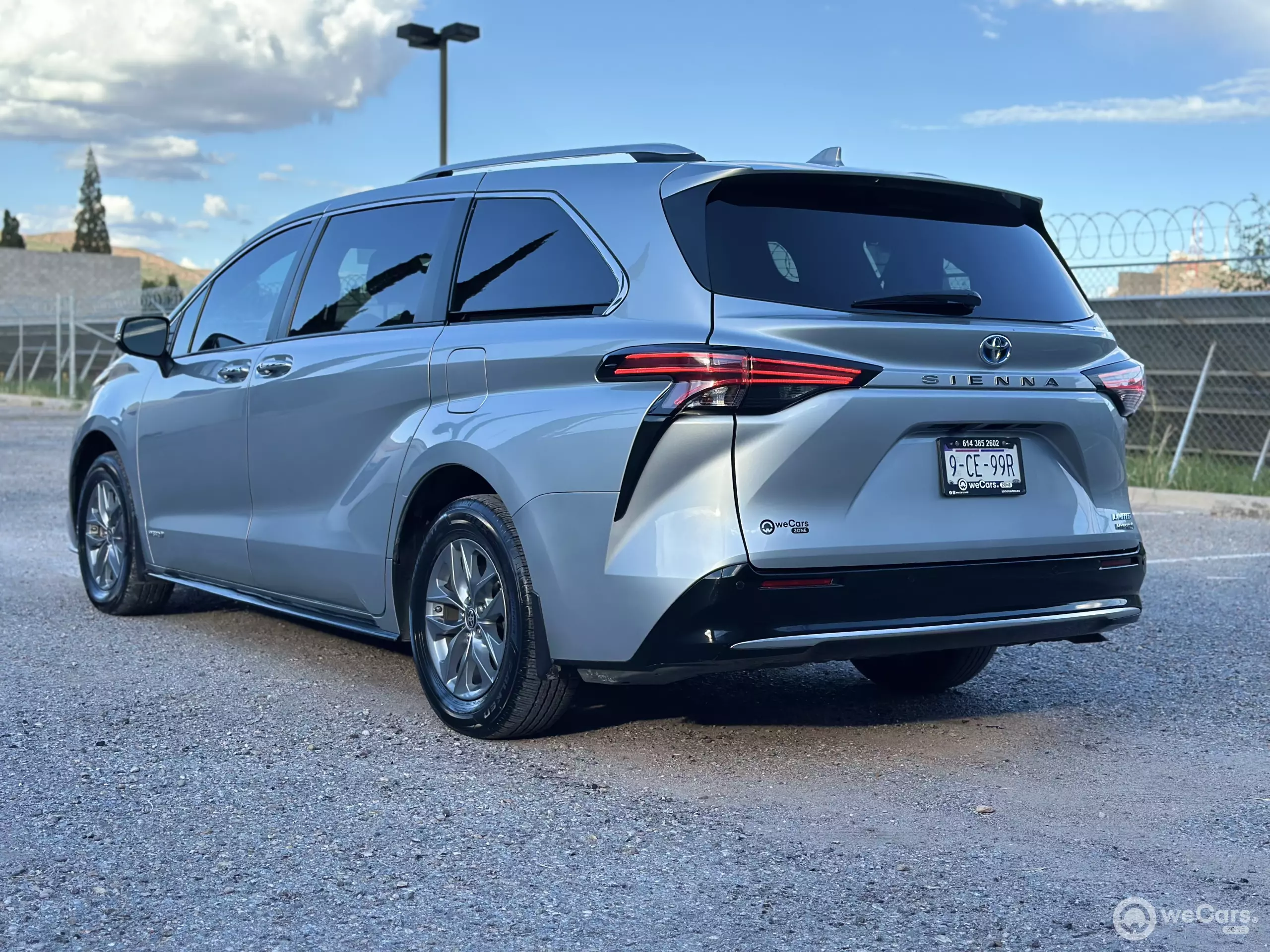 Toyota Sienna Minivan