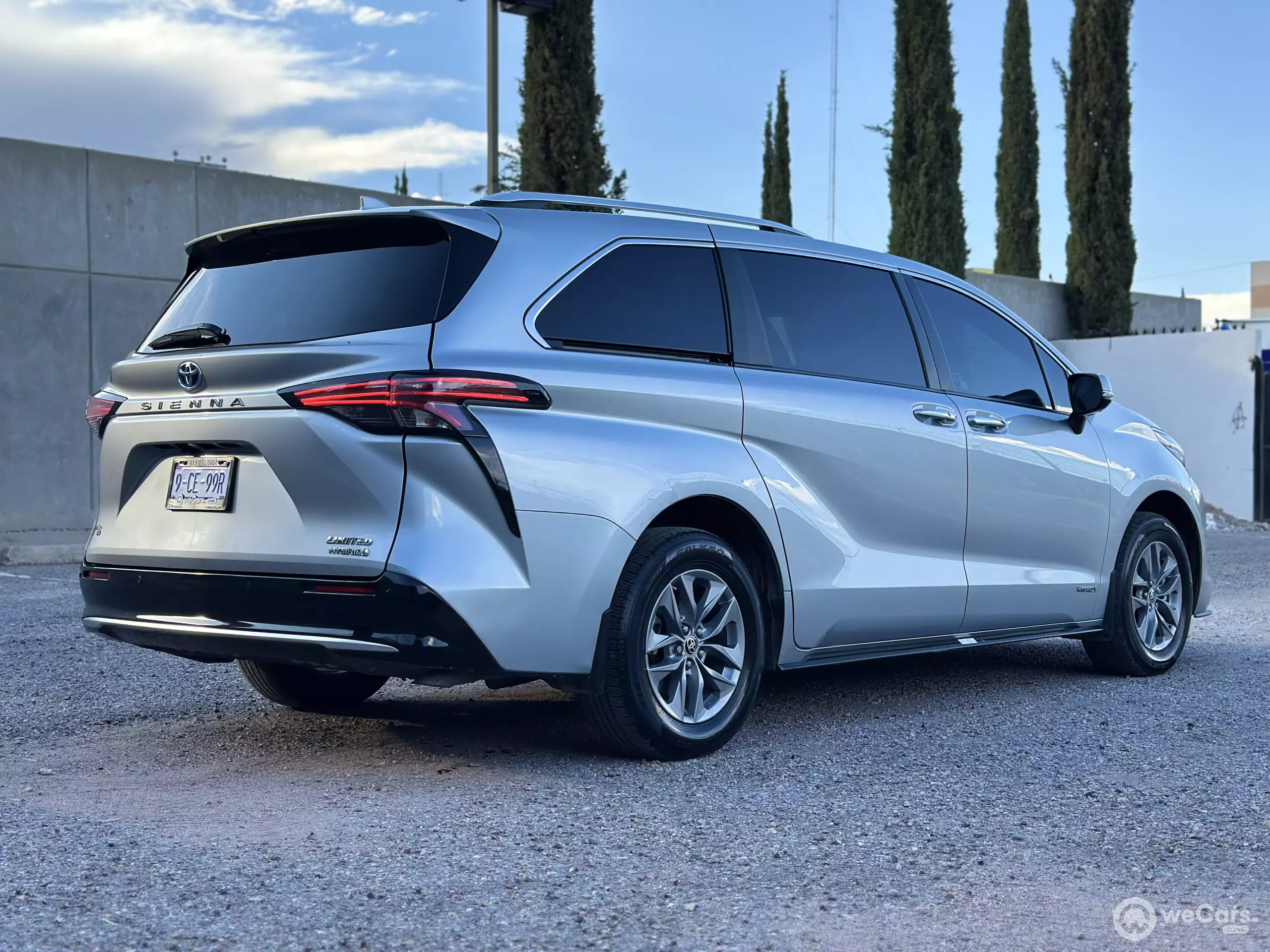 Toyota Sienna Minivan