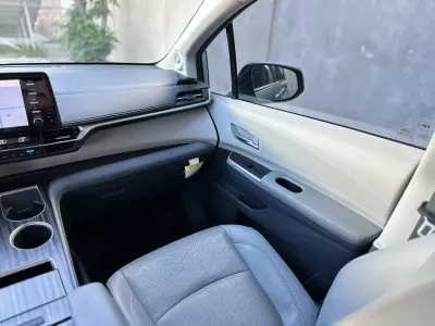 Toyota Sienna Minivan 2021