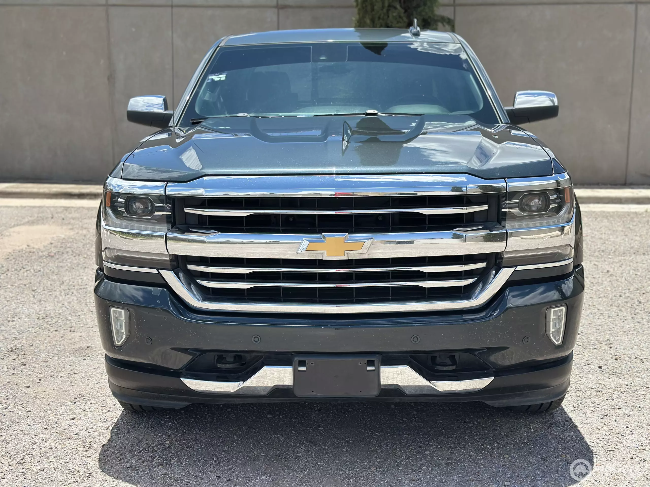 Chevrolet Silverado 2500 y Cheyenne Pick-Up