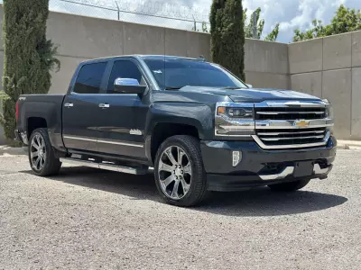Chevrolet Silverado 2500 y Cheyenne Pick-Up 2017