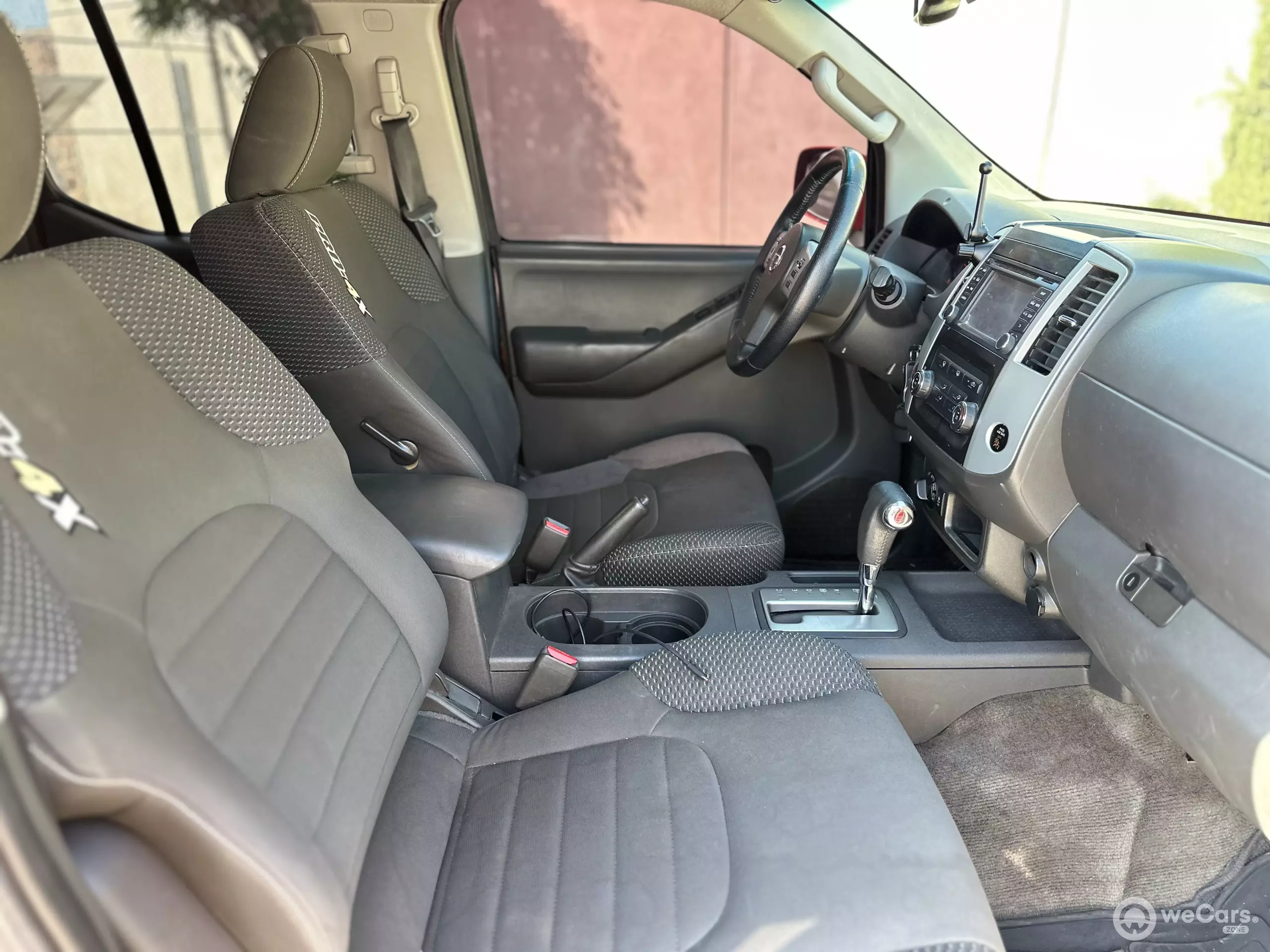 Nissan Frontier Pick-Up