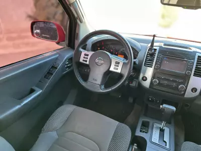 Nissan Frontier Pick-Up 2014