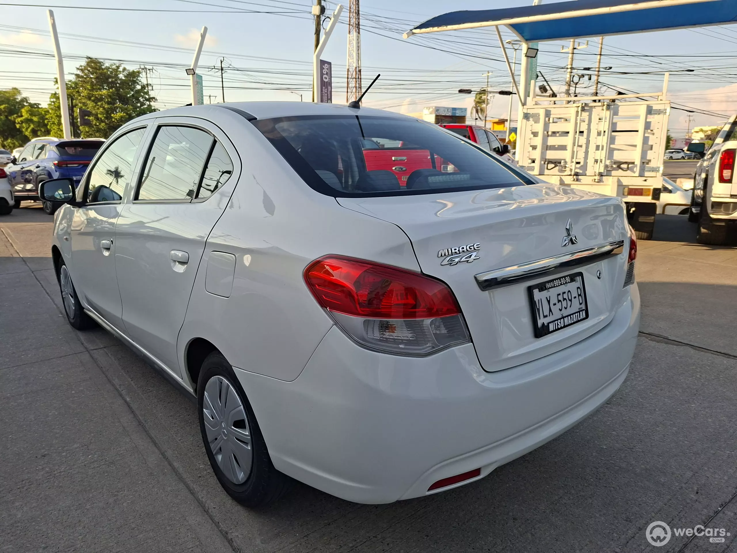 Mitsubishi Mirage
