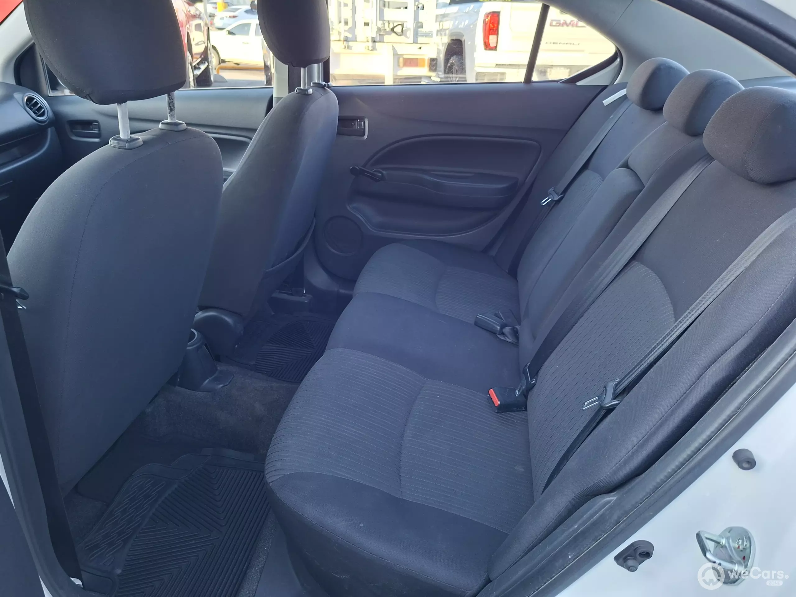 Mitsubishi Mirage